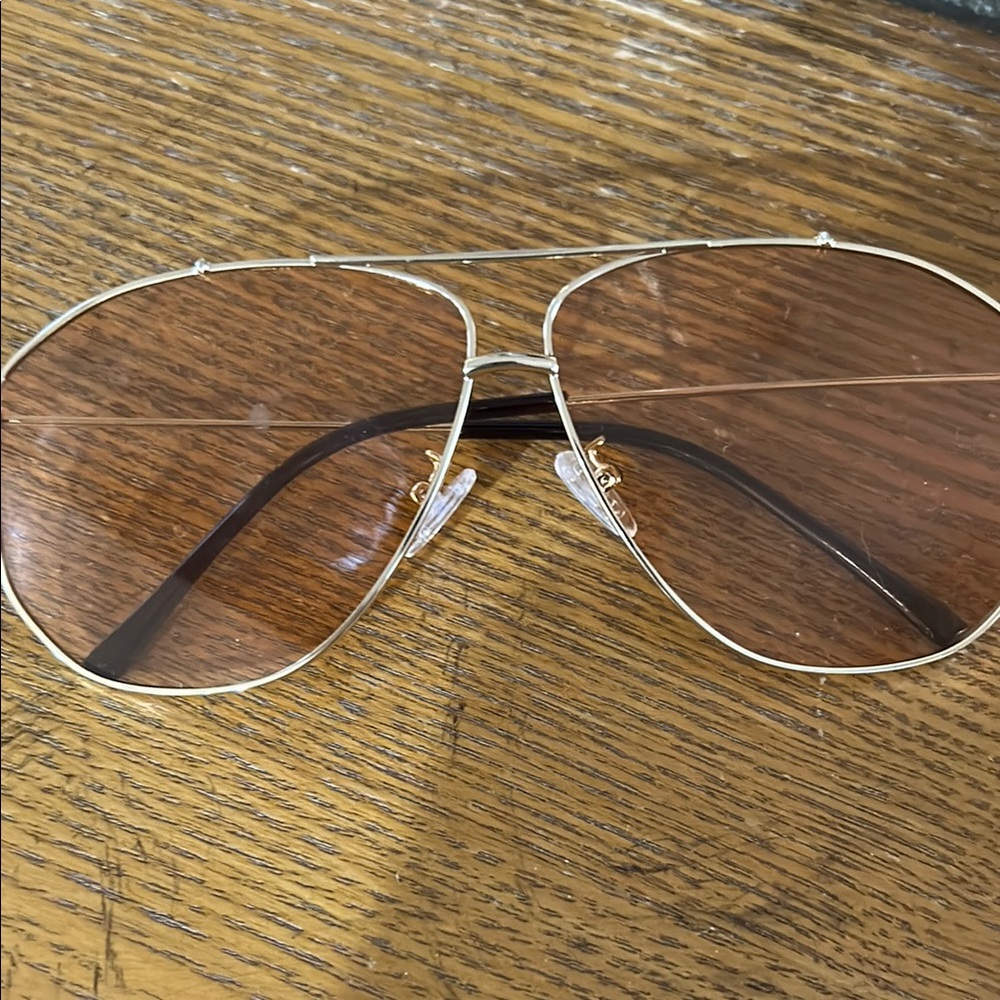 Stylish Gold Aviator Sunglasses